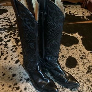 Justin Tall Shaft Boots Size 6.5 B